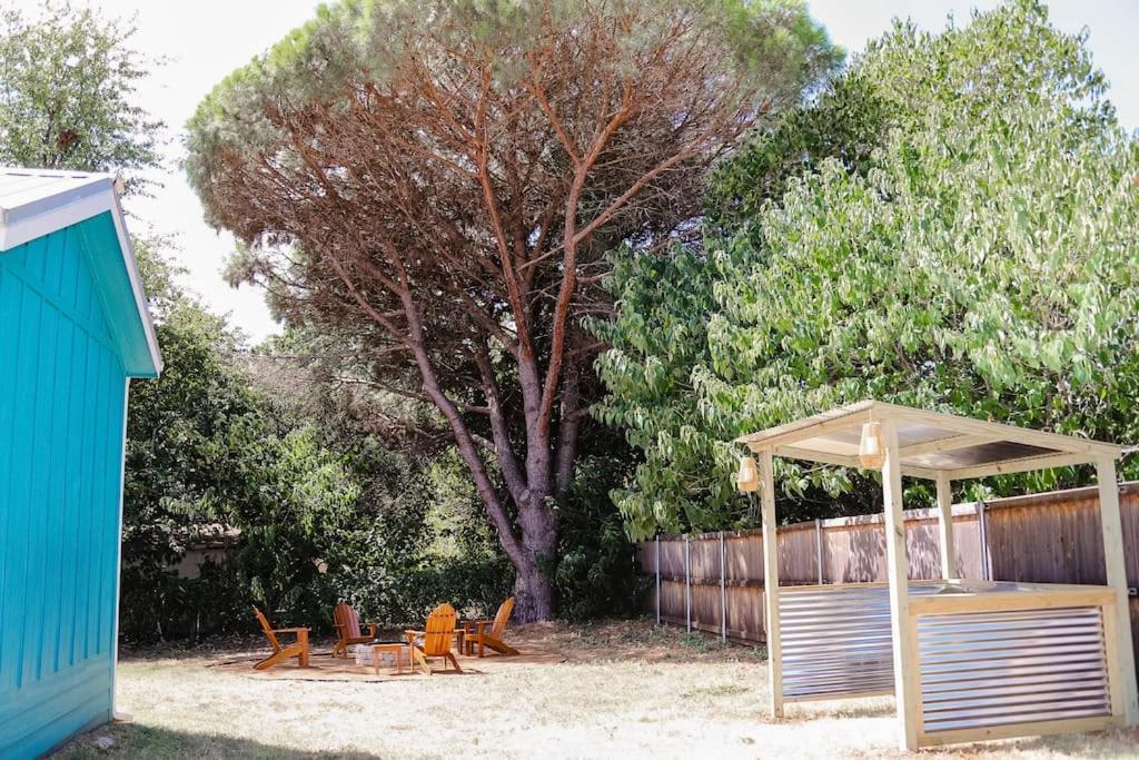 The Little Getaway-Sleeps 4, Firepit, Pet Friendly Villa Pottsboro Exteriör bild