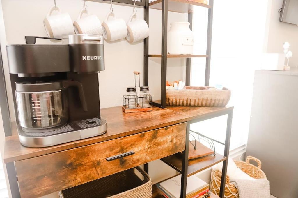 The Little Getaway-Sleeps 4, Firepit, Pet Friendly Villa Pottsboro Exteriör bild